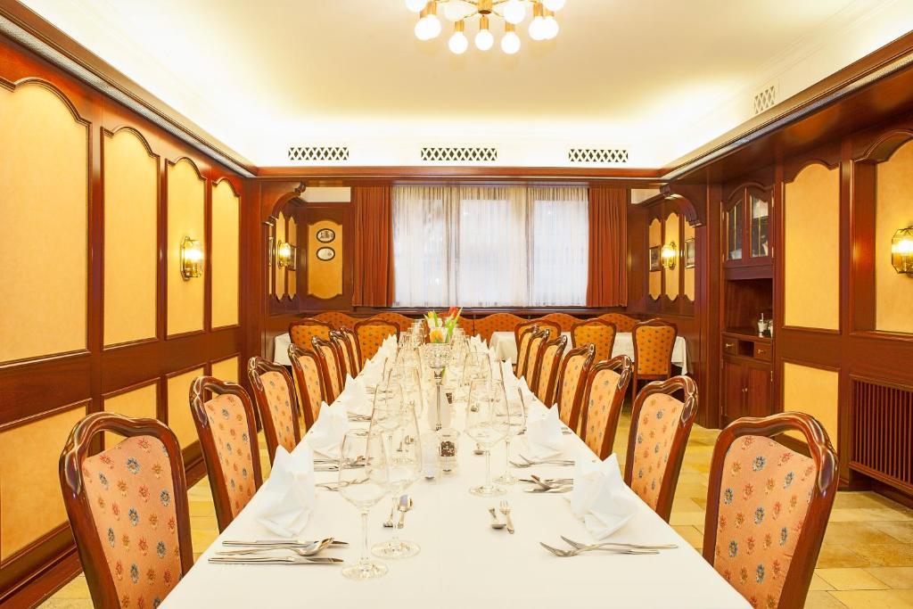 Hotel Wilder Mann Königstein in der Oberpfalz Zewnętrze zdjęcie