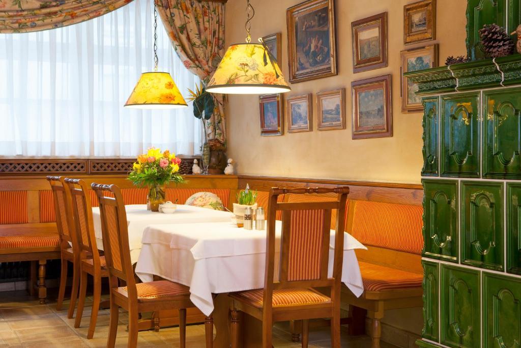 Hotel Wilder Mann Königstein in der Oberpfalz Zewnętrze zdjęcie