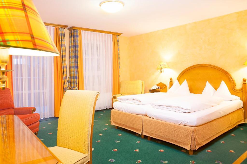Hotel Wilder Mann Königstein in der Oberpfalz Zewnętrze zdjęcie